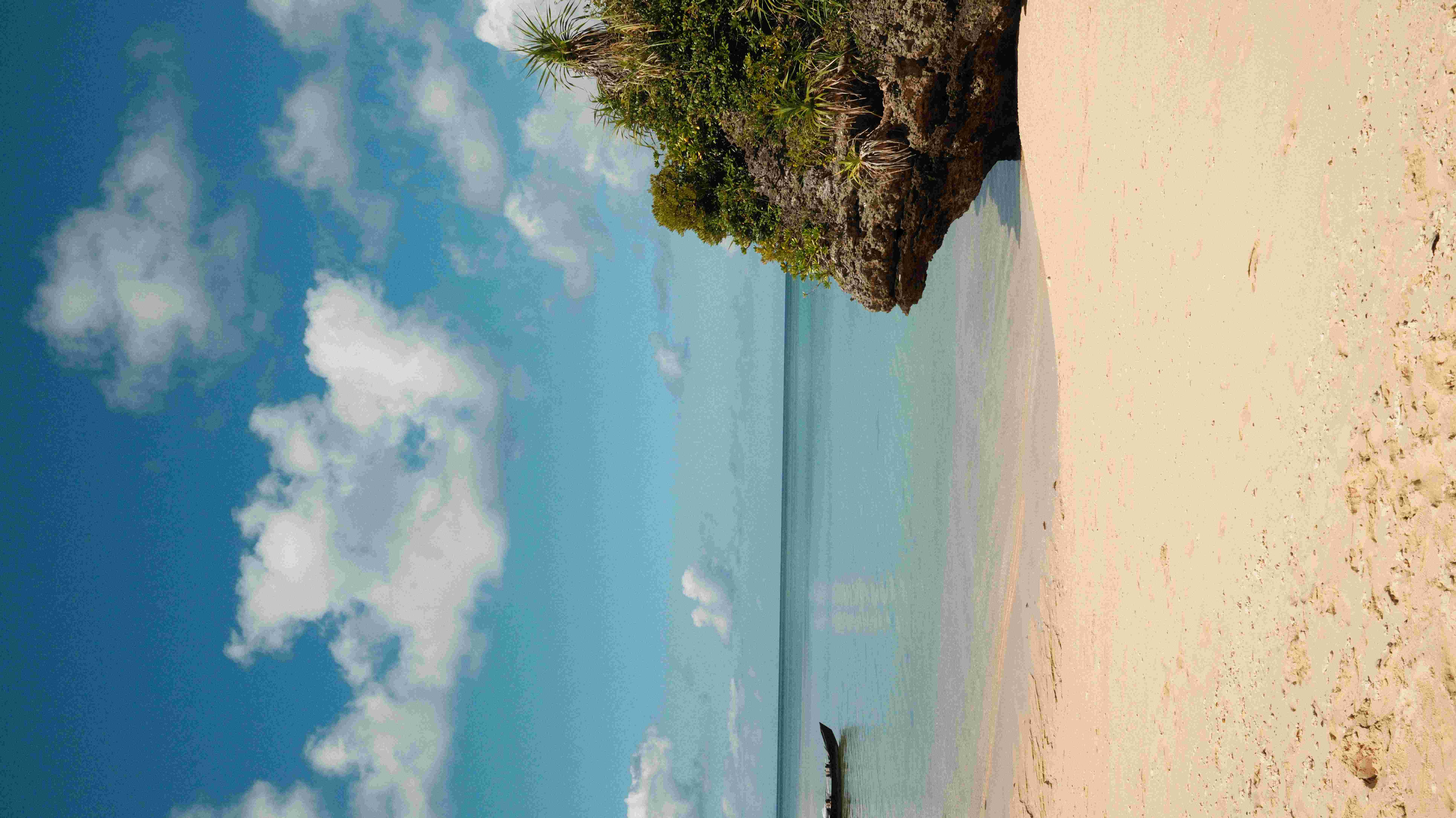 Kameiwa Beach Ishigaki turquoise water
