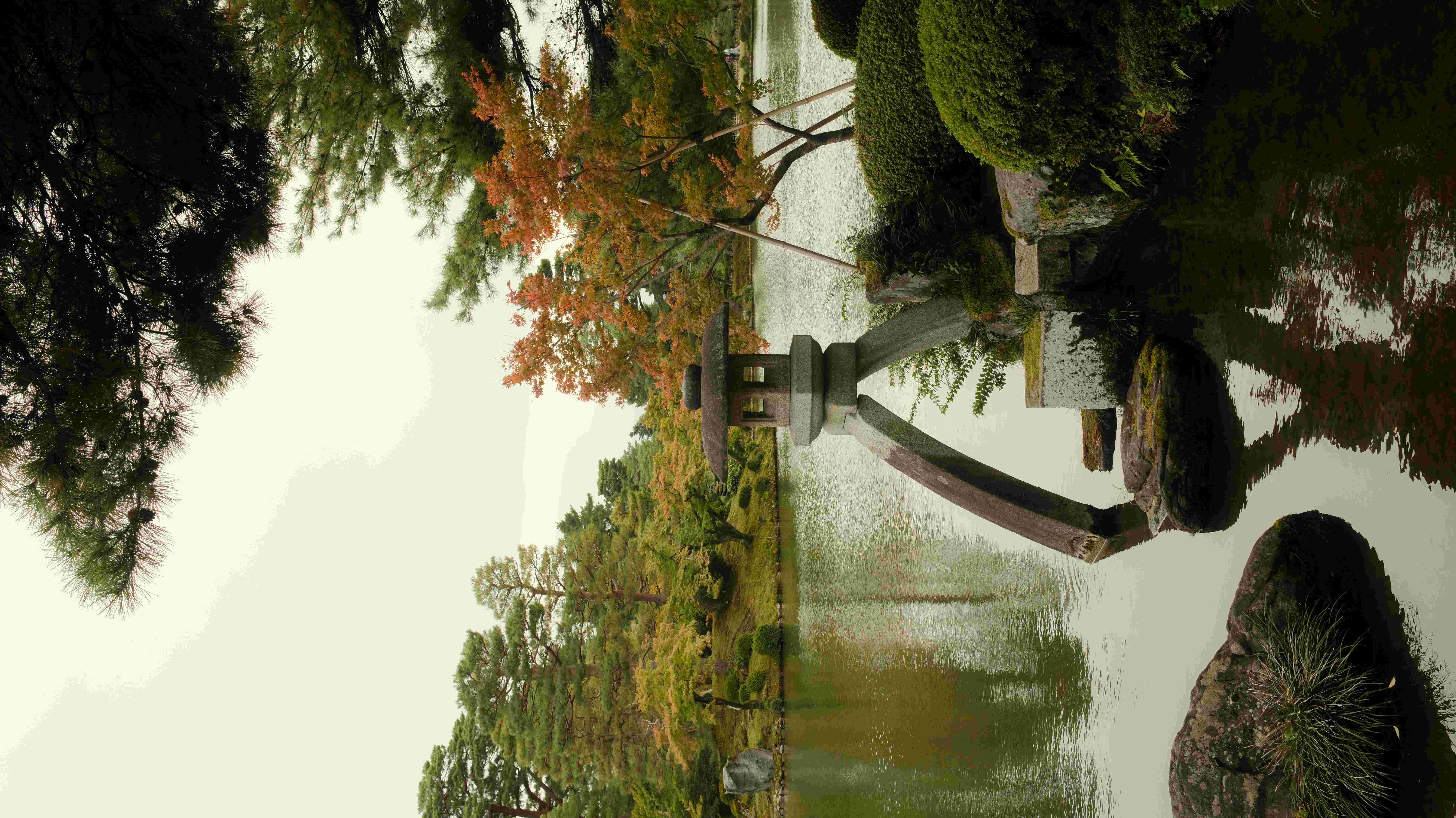 Kenroku-en stone lantern Kanazawa