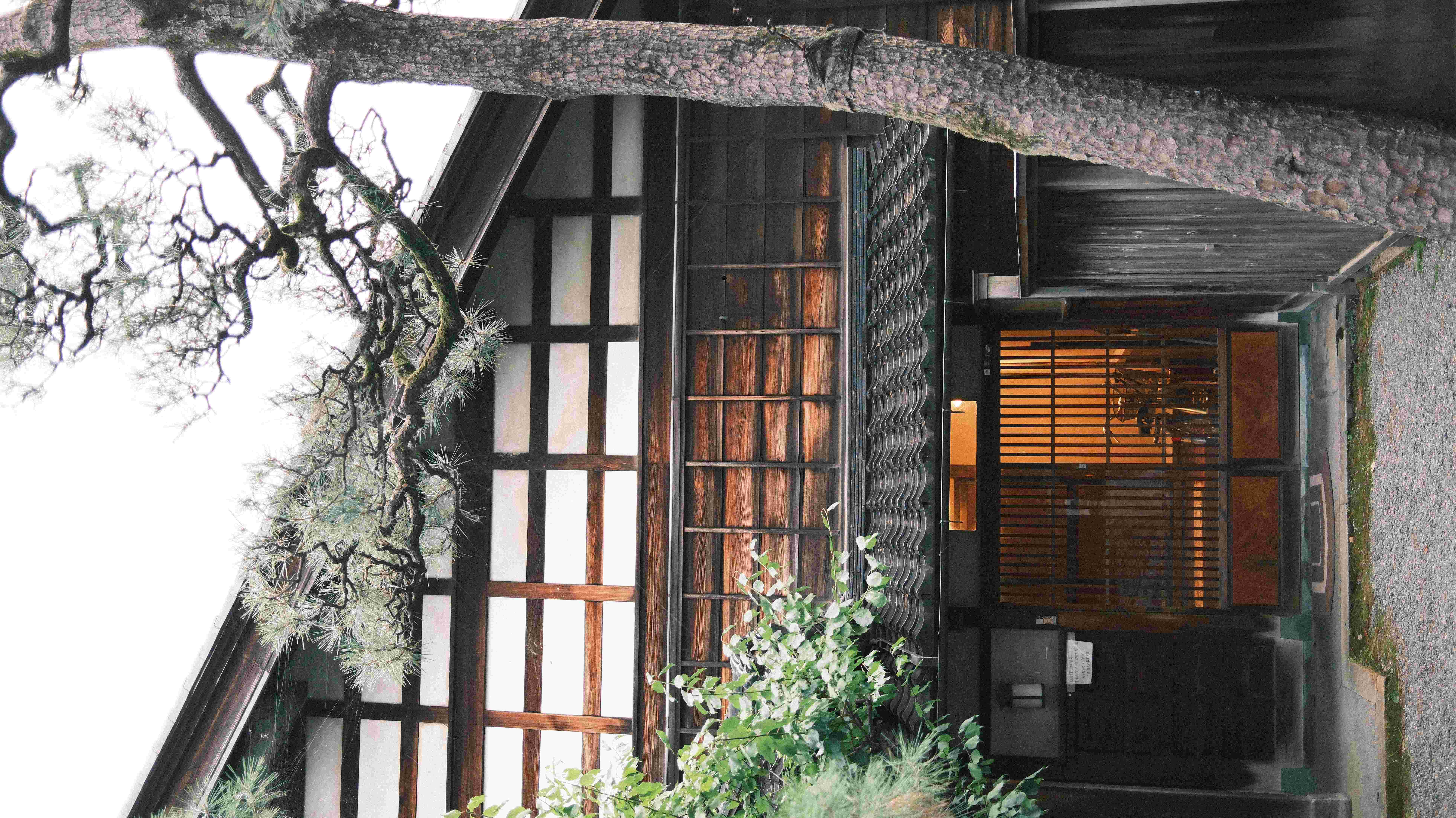 Nagamachi samurai streets Kanazawa alleys
