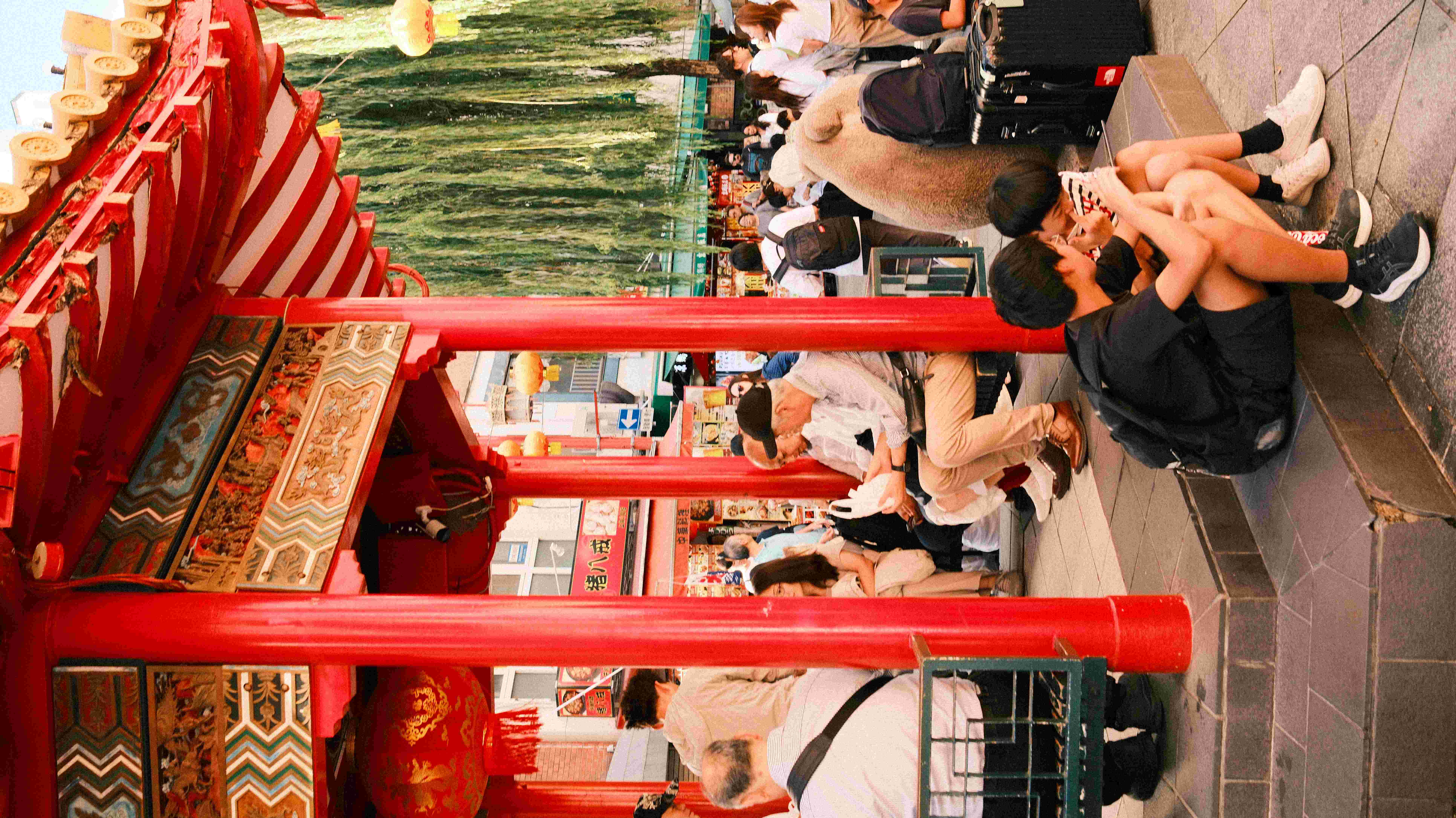 Nankinmachi Chinatown street food Kobe
