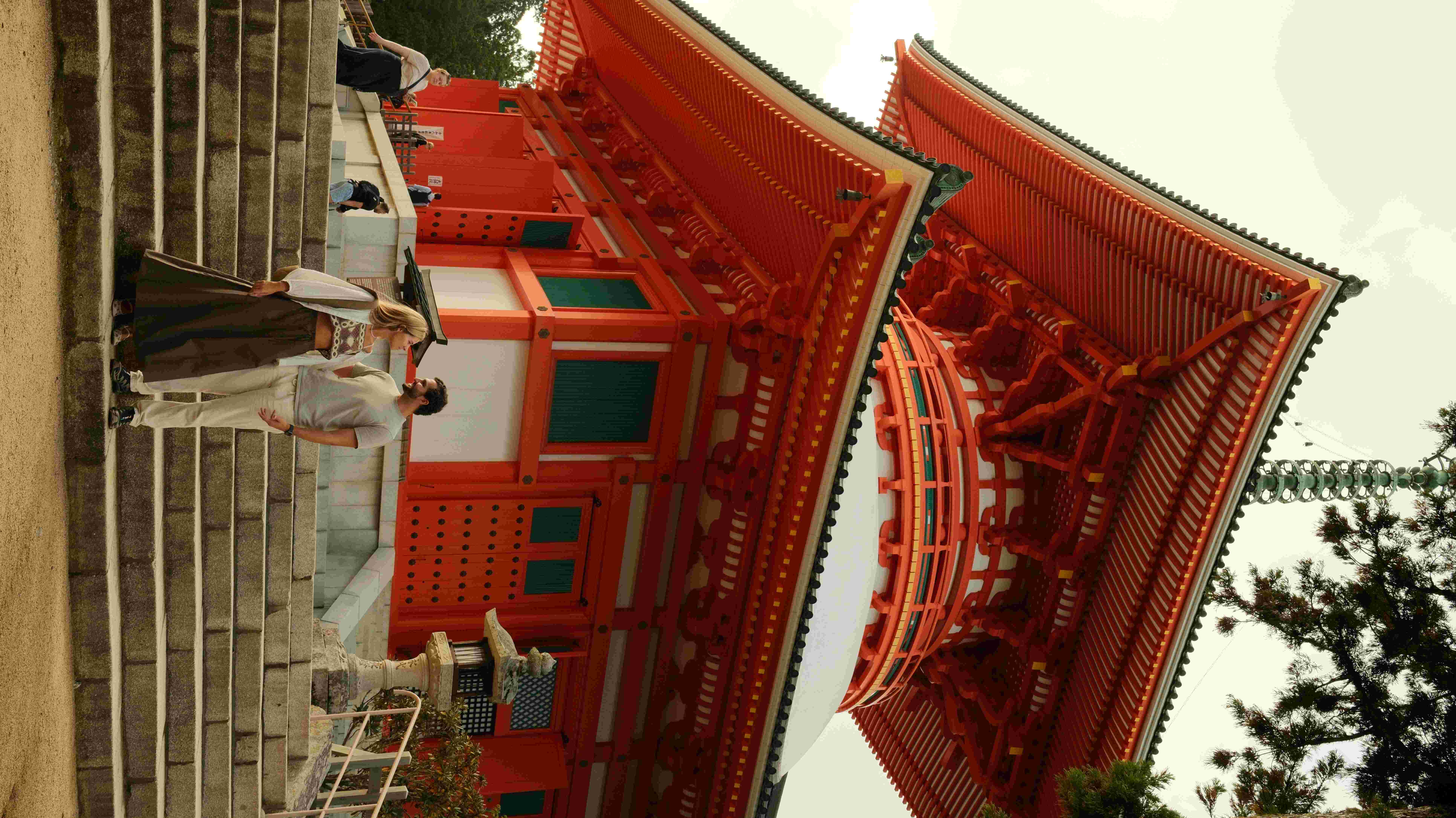 Danjo Garan red temple Koyasan couple